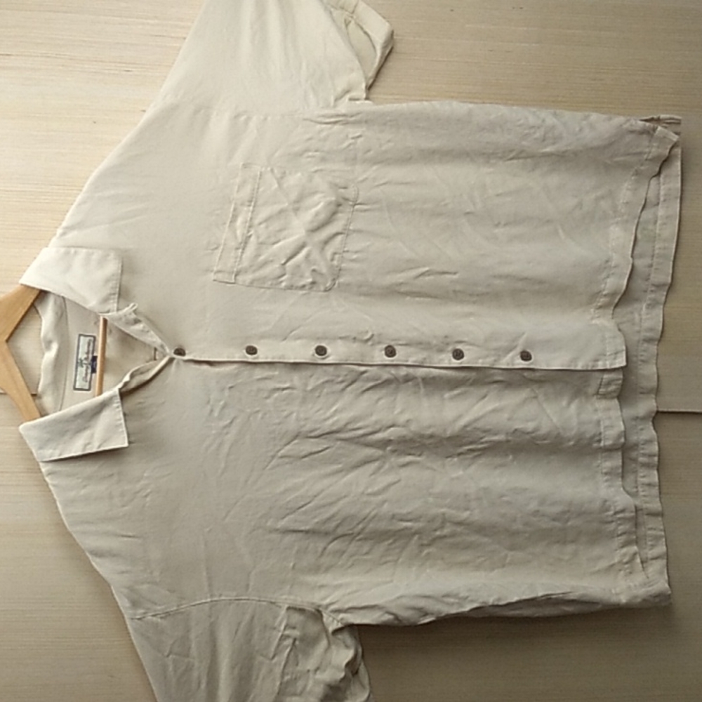 Tommy Bahama Men's Button up shirt in Cream size XXL